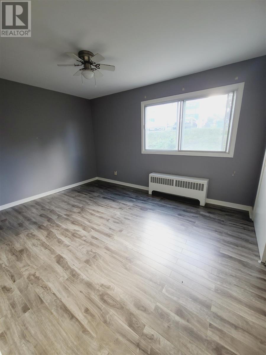 113 Hillside Dr N # 6, Elliot Lake, Ontario  P5A 1X5 - Photo 6 - SM253164