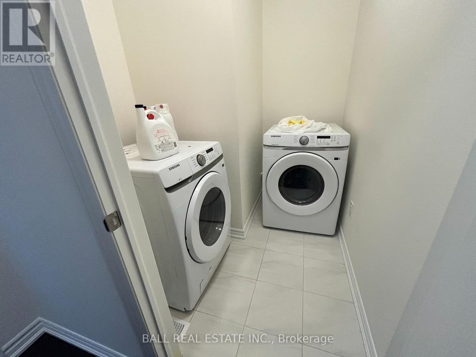 12 Fire King Drive, Whitby, Ontario  L1P 0R4 - Photo 10 - E12844914