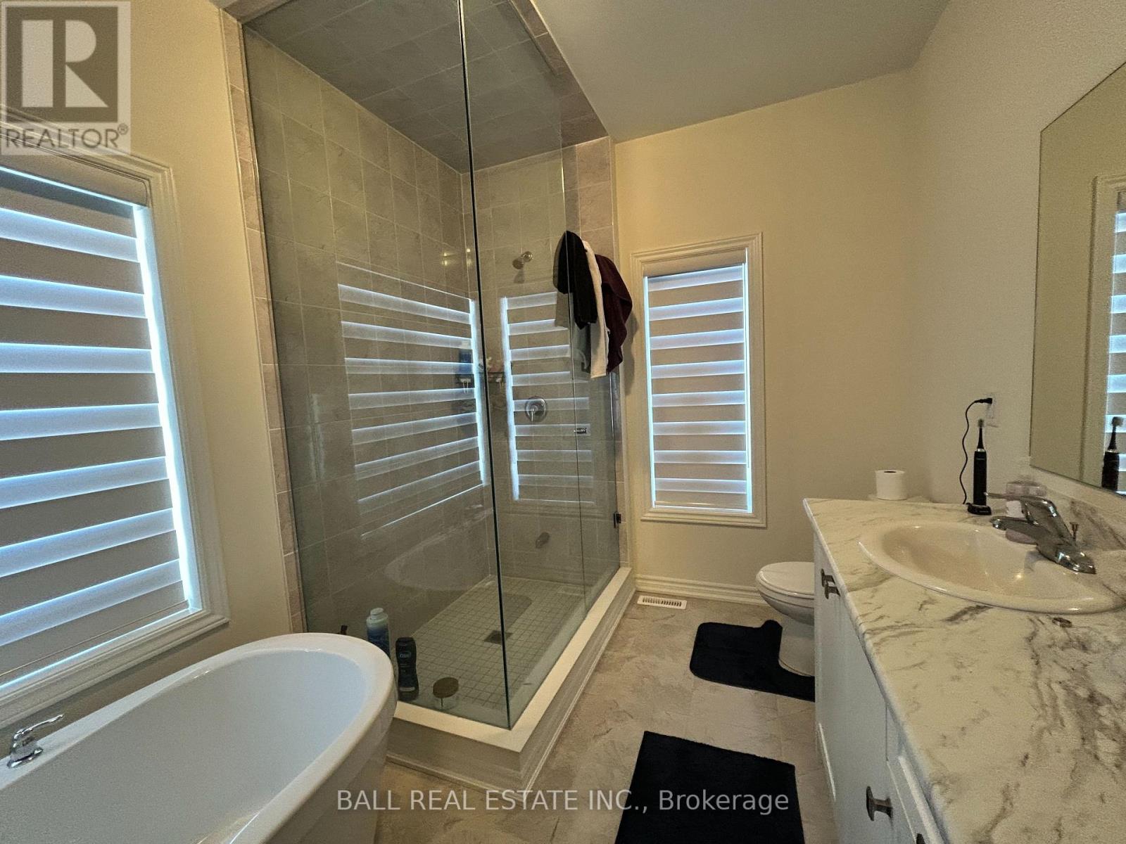 12 Fire King Drive, Whitby, Ontario  L1P 0R4 - Photo 18 - E12844914