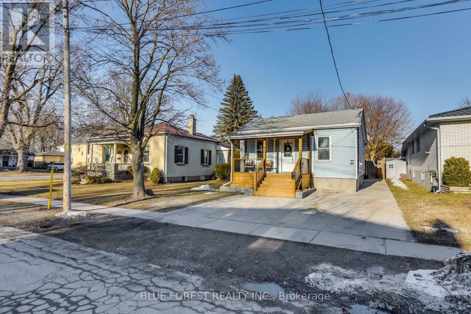 131 EMILY STREET, Strathroy-Caradoc, Ontario