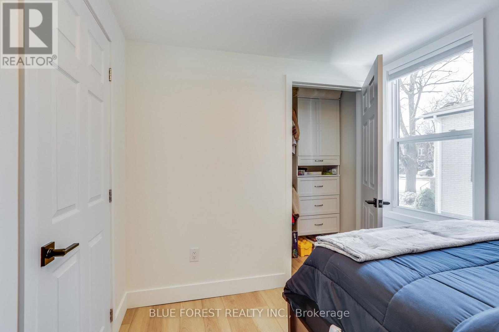 131 Emily Street, Strathroy-Caradoc, Ontario  N7G 2Z7 - Photo 12 - X12844782