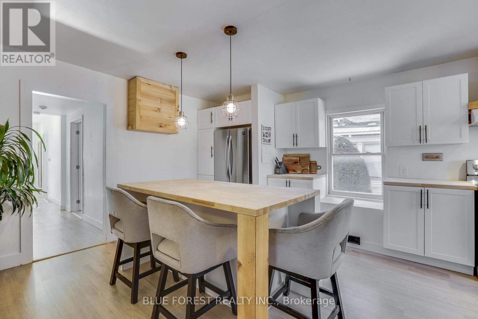 131 Emily Street, Strathroy-Caradoc, Ontario  N7G 2Z7 - Photo 18 - X12844782