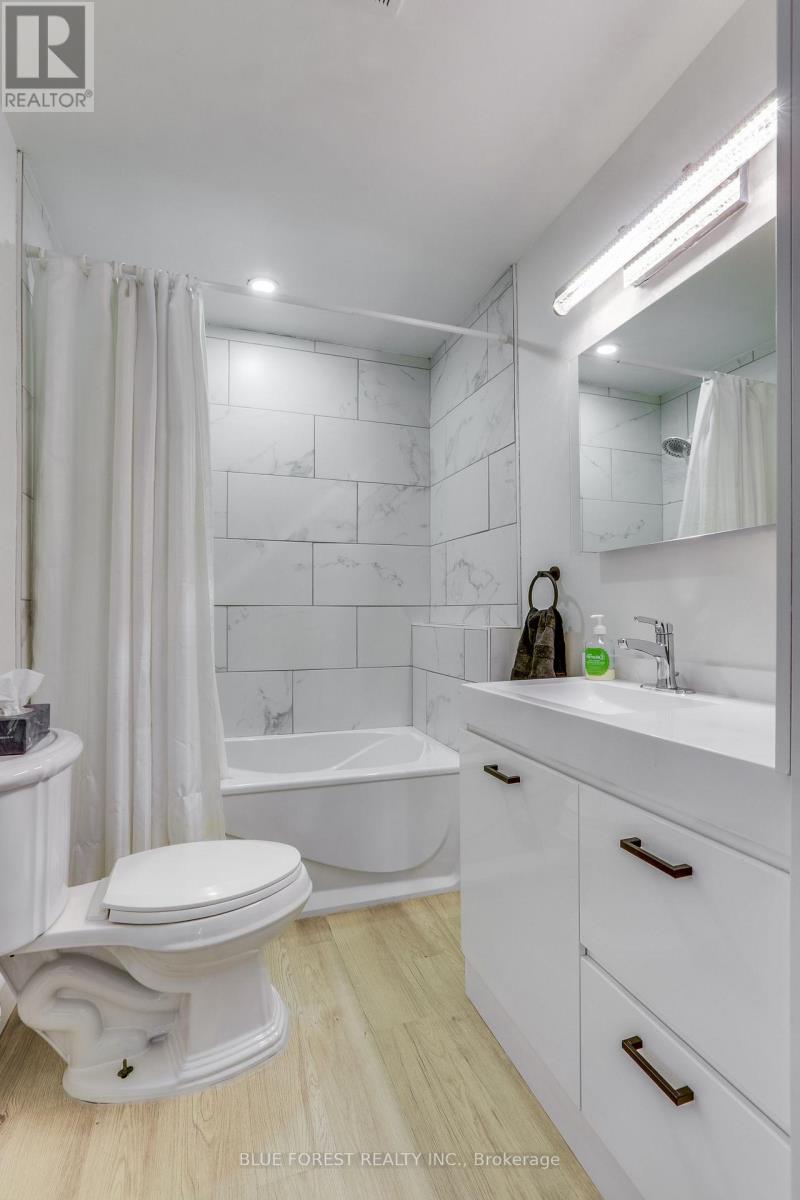 131 Emily Street, Strathroy-Caradoc, Ontario  N7G 2Z7 - Photo 22 - X12844782