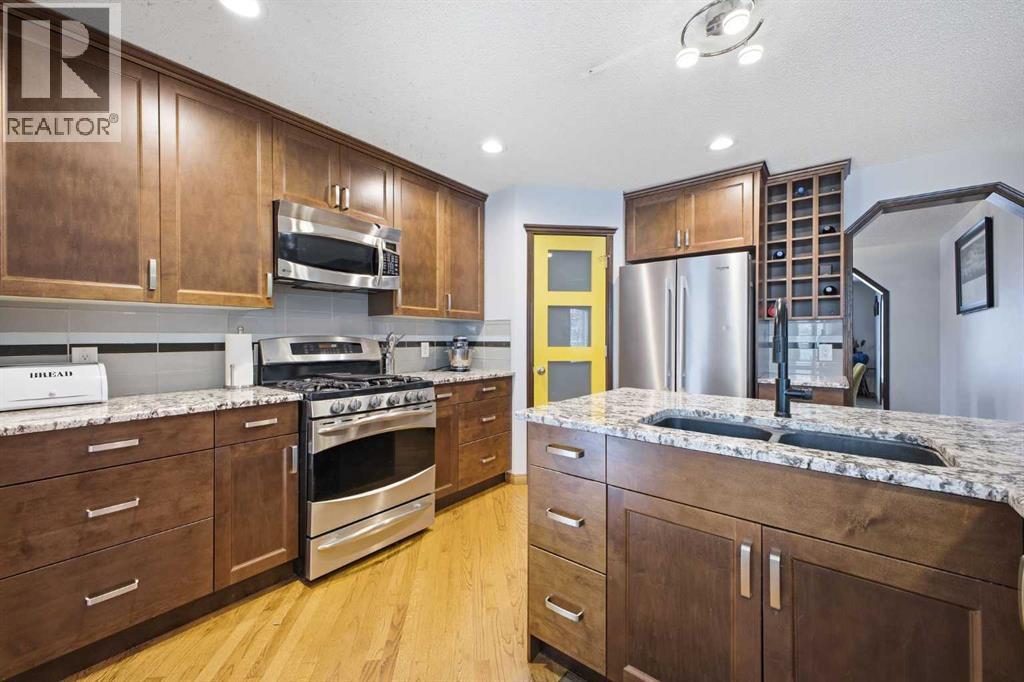 46 Sunset Way Se, Calgary, Alberta  T2X 3H6 - Photo 15 - A2289993