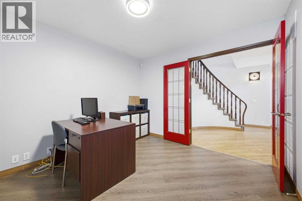 46 Sunset Way Se, Calgary, Alberta  T2X 3H6 - Photo 20 - A2289993