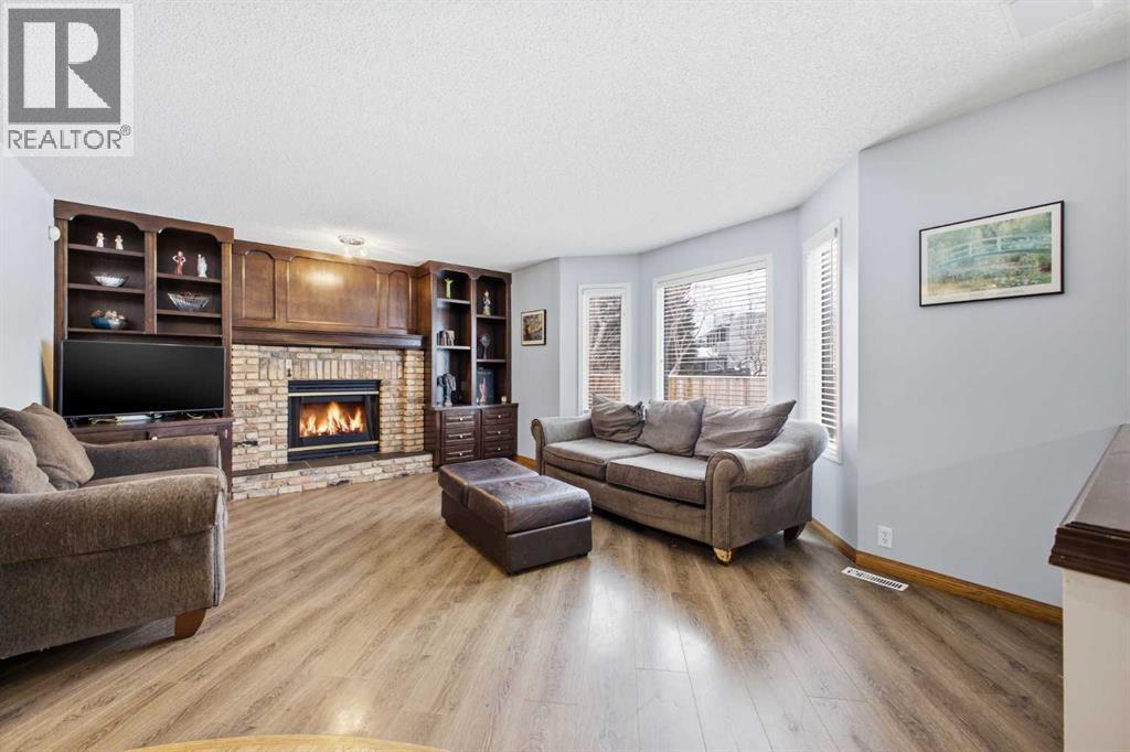 46 Sunset Way Se, Calgary, Alberta  T2X 3H6 - Photo 17 - A2289993