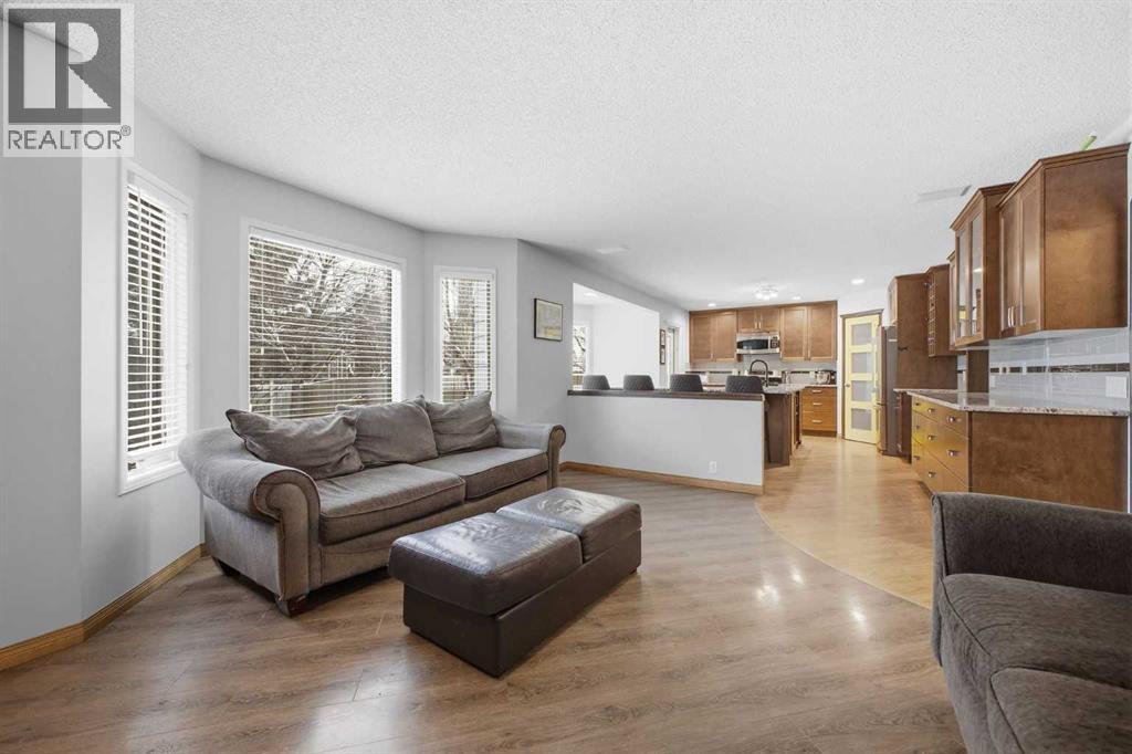 46 Sunset Way Se, Calgary, Alberta  T2X 3H6 - Photo 19 - A2289993