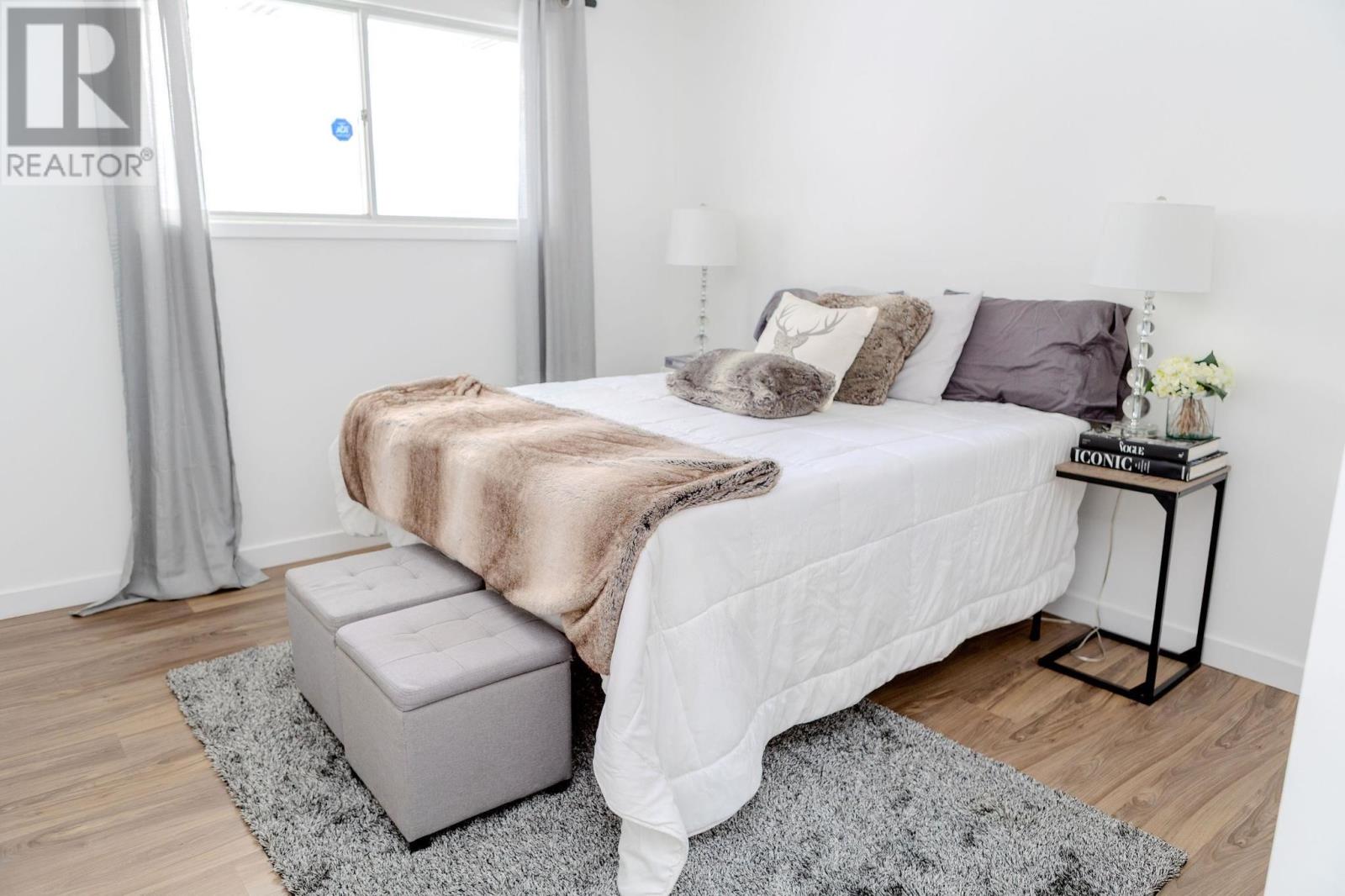 63 Dauphin Dr, Sault Ste. Marie, Ontario  P6A 5E9 - Photo 12 - SM260409