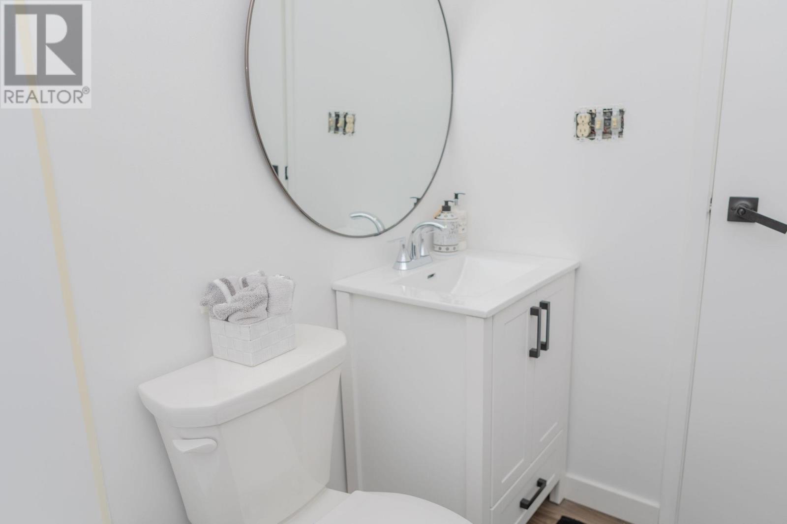 63 Dauphin Dr, Sault Ste. Marie, Ontario  P6A 5E9 - Photo 16 - SM260409