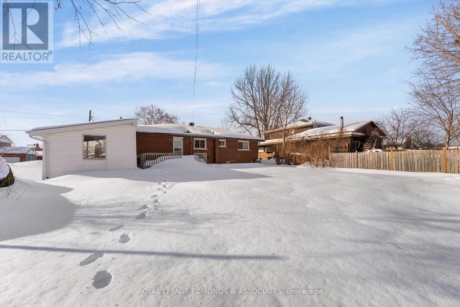 395 Chamberlain Street, Pembroke, Ontario  K8A 2N3 - Photo 33 - X12844770