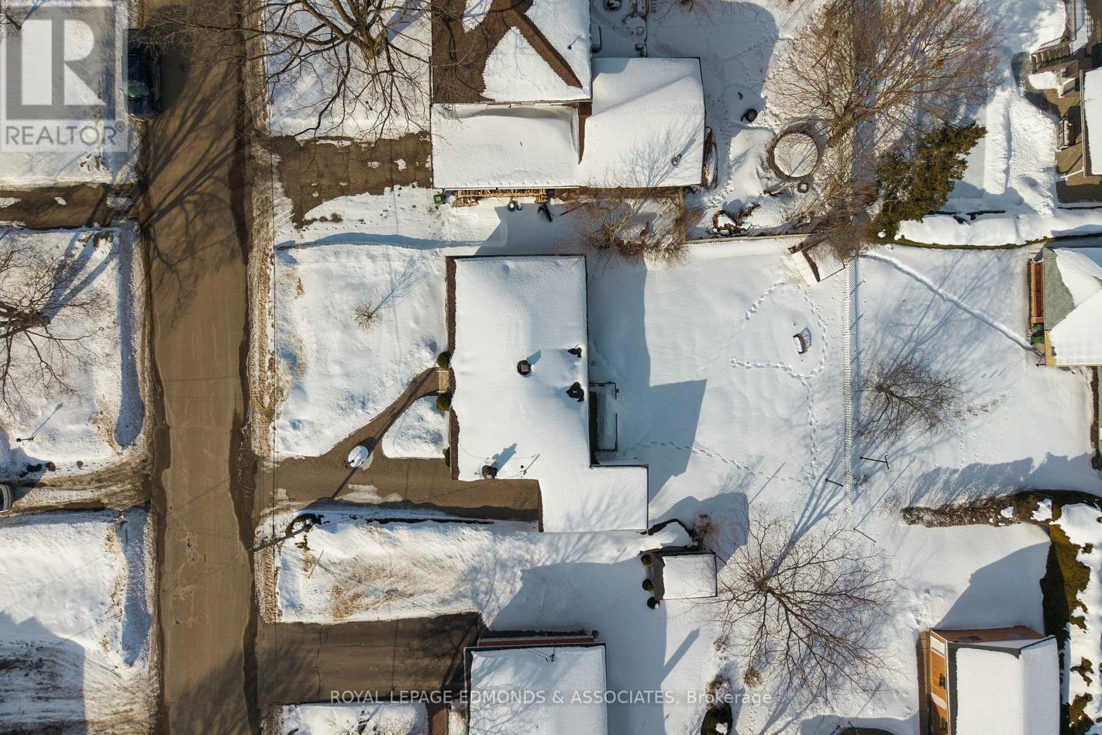 395 Chamberlain Street, Pembroke, Ontario  K8A 2N3 - Photo 35 - X12844770