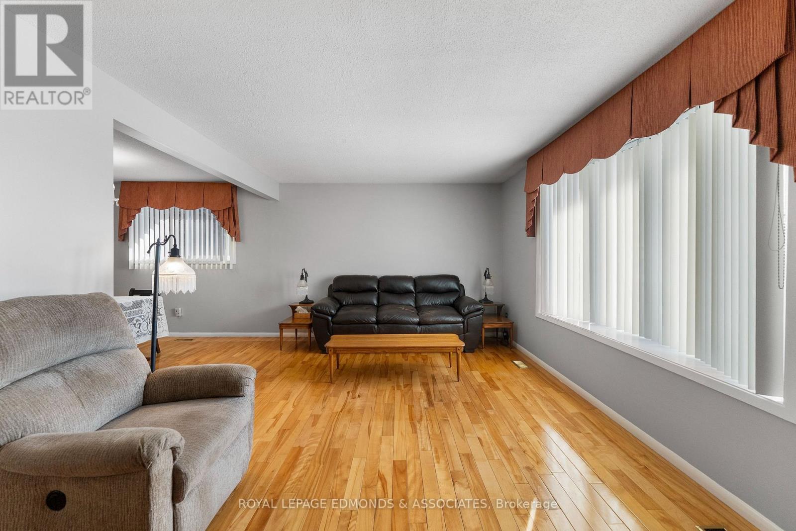 395 Chamberlain Street, Pembroke, Ontario  K8A 2N3 - Photo 6 - X12844770