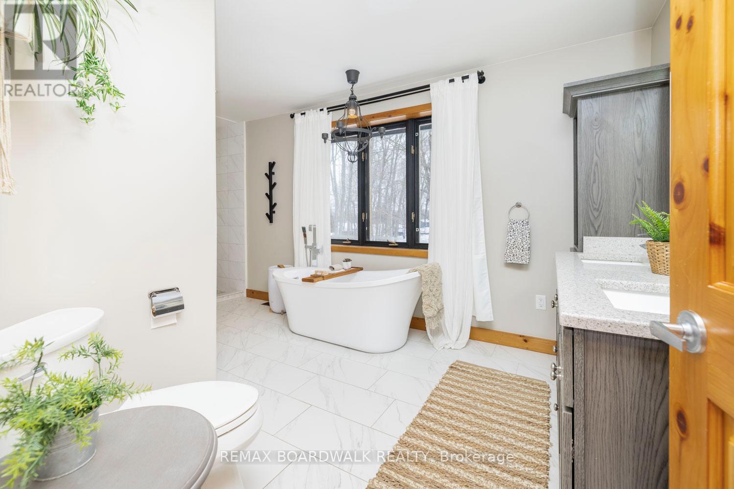 122 Red Rock Bay Road, Drummond/north Elmsley, Ontario  K7H 3C8 - Photo 25 - X12844810