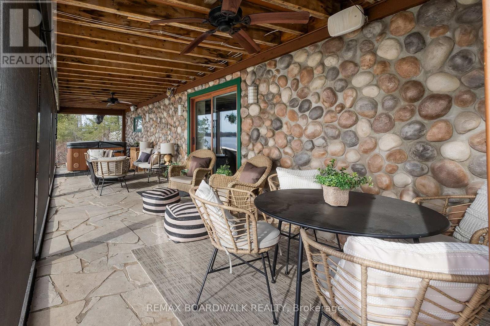 122 Red Rock Bay Road, Drummond/north Elmsley, Ontario  K7H 3C8 - Photo 38 - X12844810