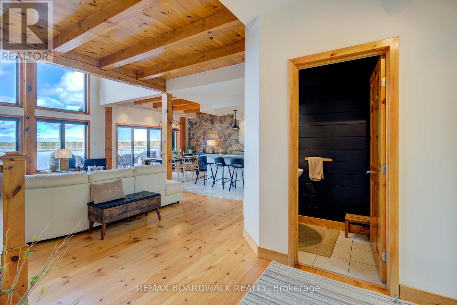 122 Red Rock Bay Road, Drummond/north Elmsley, Ontario  K7H 3C8 - Photo 5 - X12844810