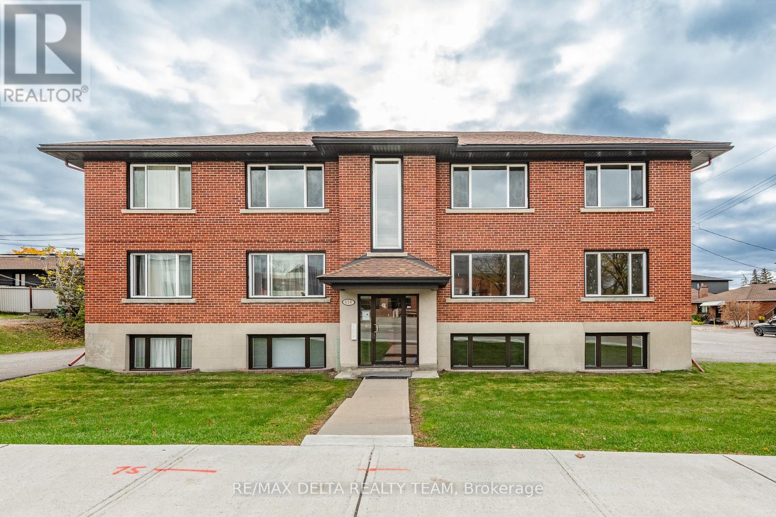 4 - 416 DOVERCOURT AVENUE, Ottawa, Ontario