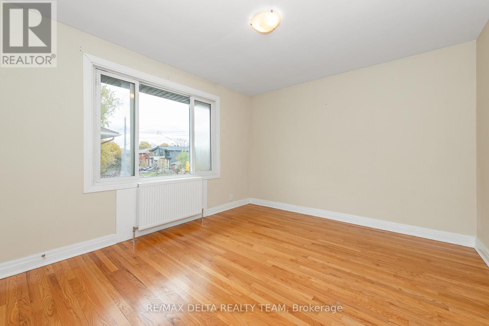 4 - 416 Dovercourt Avenue, Ottawa, Ontario  K2A 0T1 - Photo 13 - X12844820