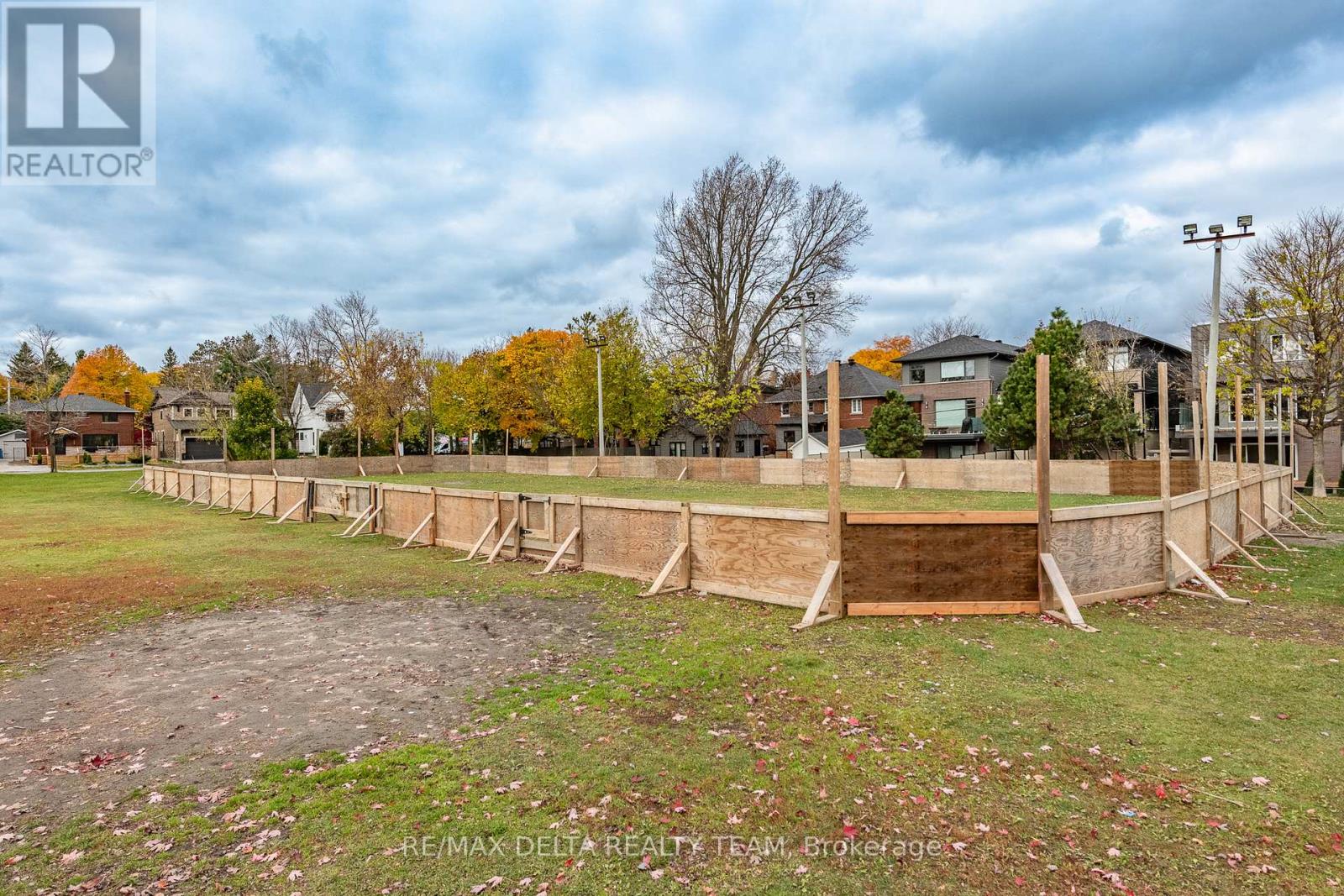 4 - 416 Dovercourt Avenue, Ottawa, Ontario  K2A 0T1 - Photo 20 - X12844820