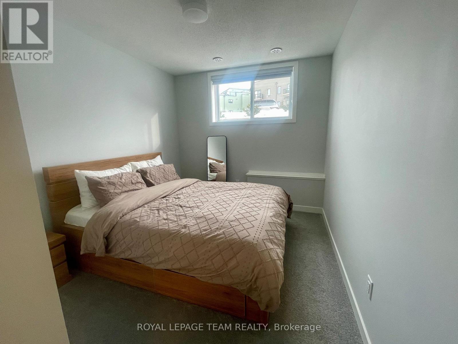 230 Mishi Private, Ottawa, Ontario  K1K 5C4 - Photo 10 - X12844860