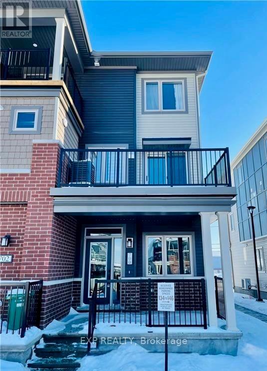 700 LAPLAND PRIVATE, Ottawa, Ontario