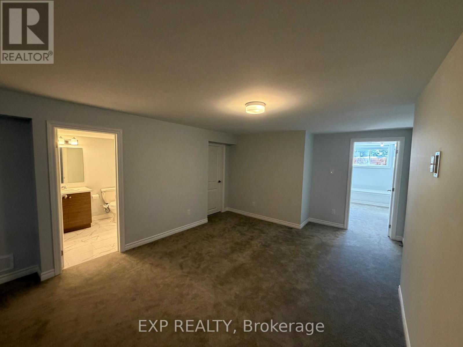 700 Lapland Private, Ottawa, Ontario  K2S 1B6 - Photo 17 - X12844908