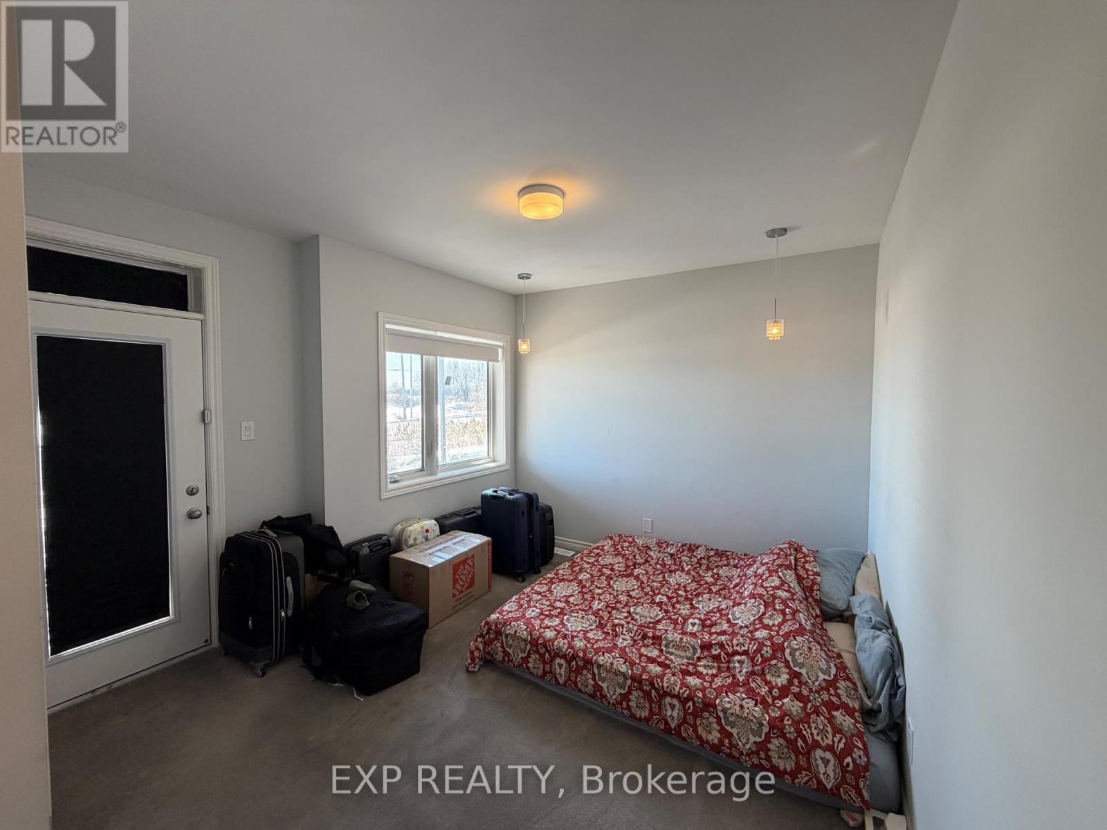 700 Lapland Private, Ottawa, Ontario  K2S 1B6 - Photo 9 - X12844908