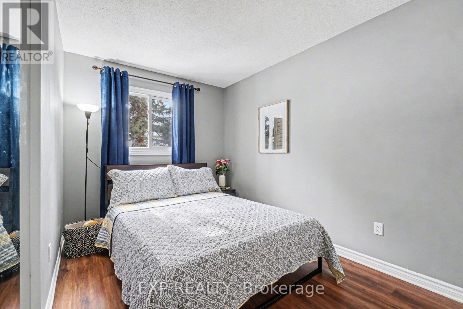 185 Teal Crescent, Ottawa, Ontario  K1E 2C3 - Photo 17 - X12844910