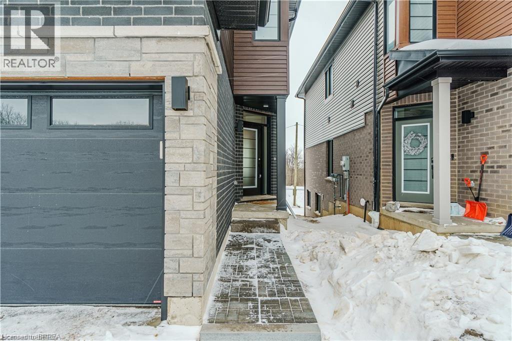 58 Gort Avenue, Paris, Ontario  N3L 0N9 - Photo 2 - 40809373