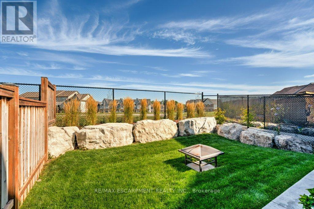 3998 Fracchioni Drive, Lincoln, Ontario  L3J 0R9 - Photo 40 - X12823056