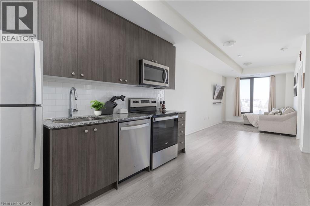 1415 Dundas Street E Unit# 311, Oakville, Ontario  L6H 8A3 - Photo 4 - 40809610