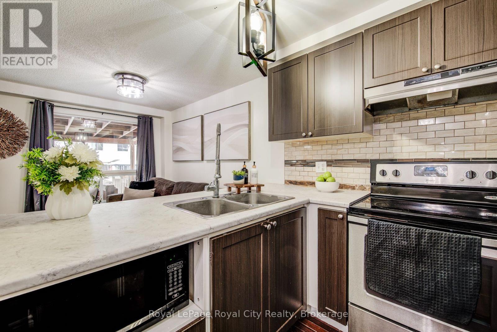 473 Flannery Drive, Centre Wellington, Ontario  N1M 3P1 - Photo 13 - X12844766