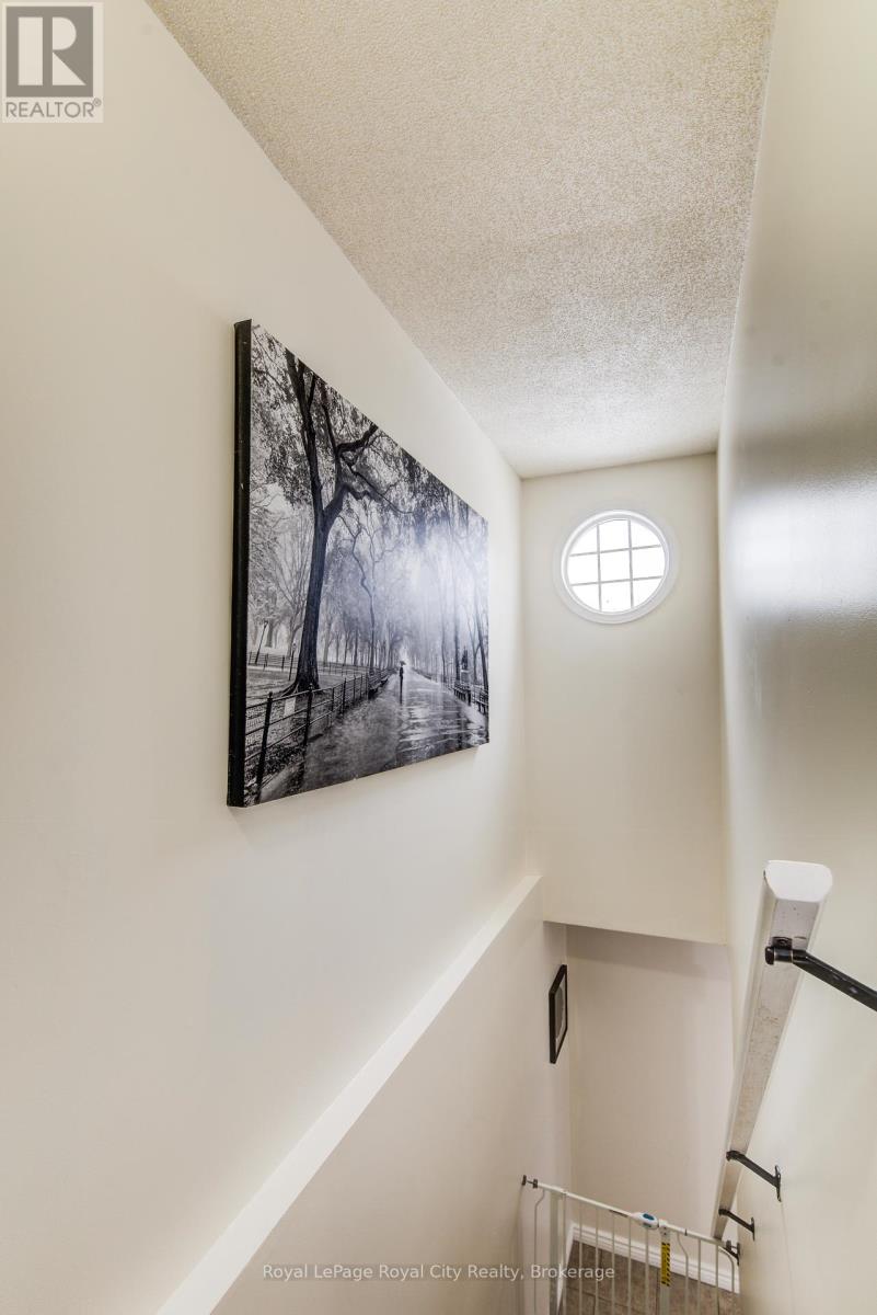 473 Flannery Drive, Centre Wellington, Ontario  N1M 3P1 - Photo 23 - X12844766