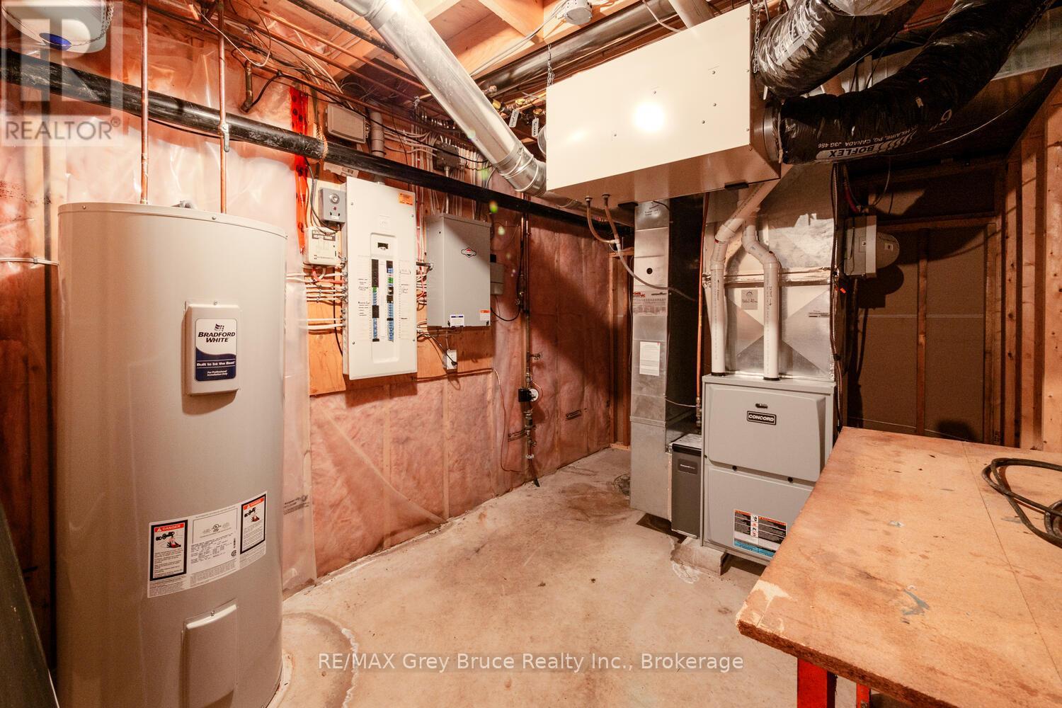 501204 Grey 1 Road, Georgian Bluffs, Ontario  N0H 2T0 - Photo 31 - X12844972