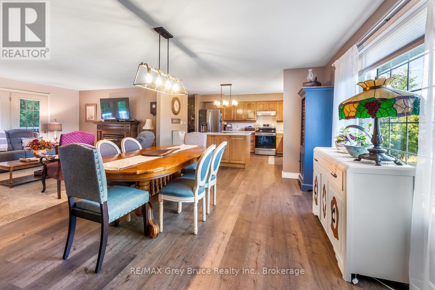 501204 Grey 1 Road, Georgian Bluffs, Ontario  N0H 2T0 - Photo 6 - X12844972