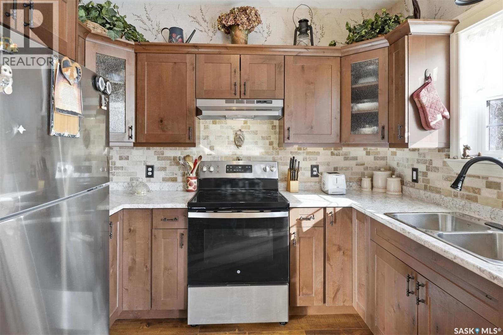 514 Railway Street E, Hepburn, Saskatchewan S0K 1Z0 - Photo 12 - SK029111