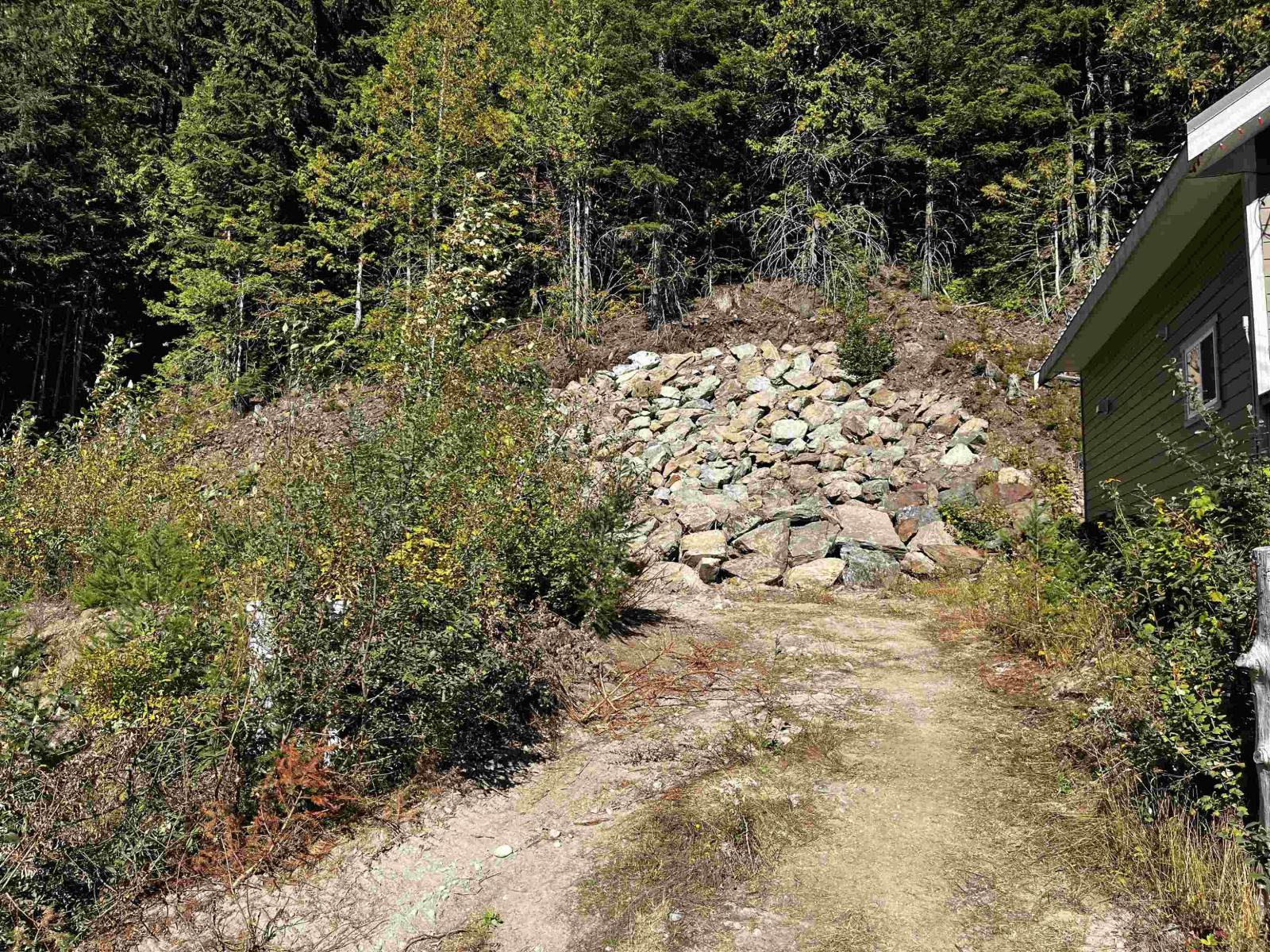 H118 Strawberry Lane, Sunshine Valley, Sunshine Valley, British Columbia  V0X 1L5 - Photo 2 - R3095922