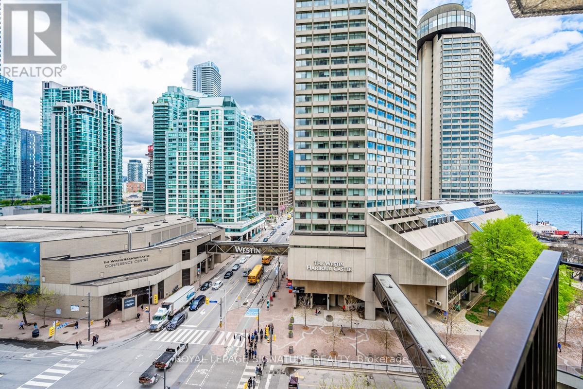 1035 - 33 Harbour Square, Toronto, Ontario  M5J 2G2 - Photo 30 - C12844832