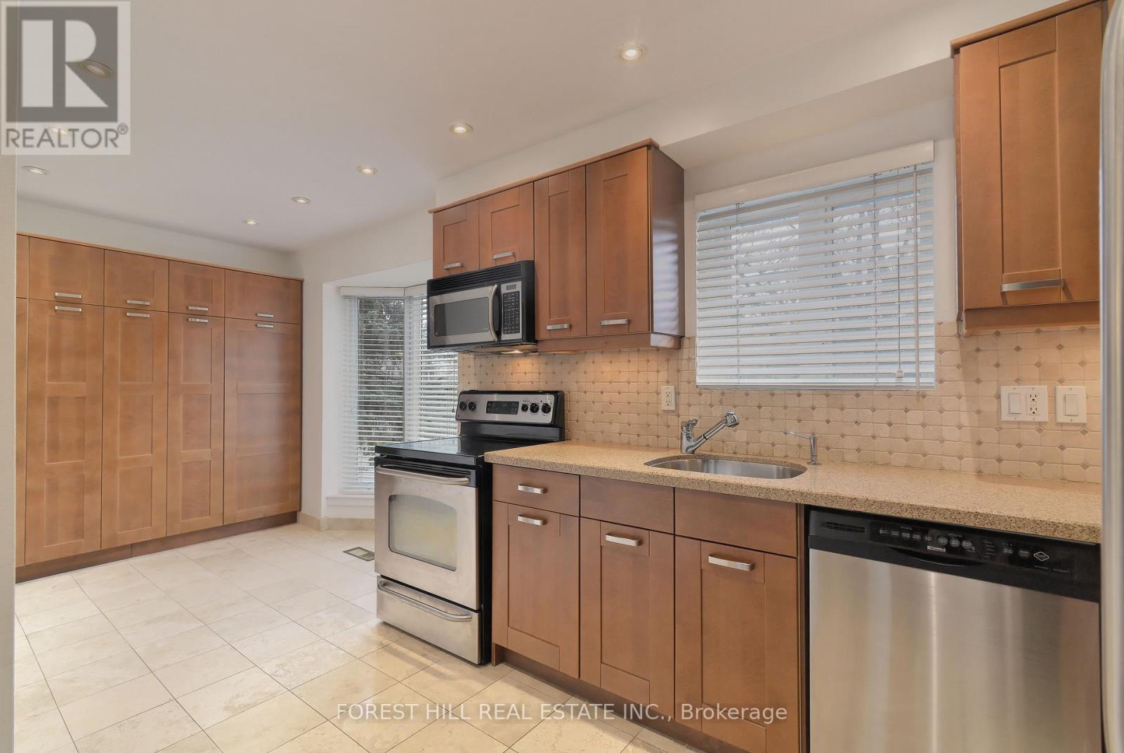 259 - 45 Sugar Mill Way, Toronto, Ontario  M2L 1R5 - Photo 11 - C12844836