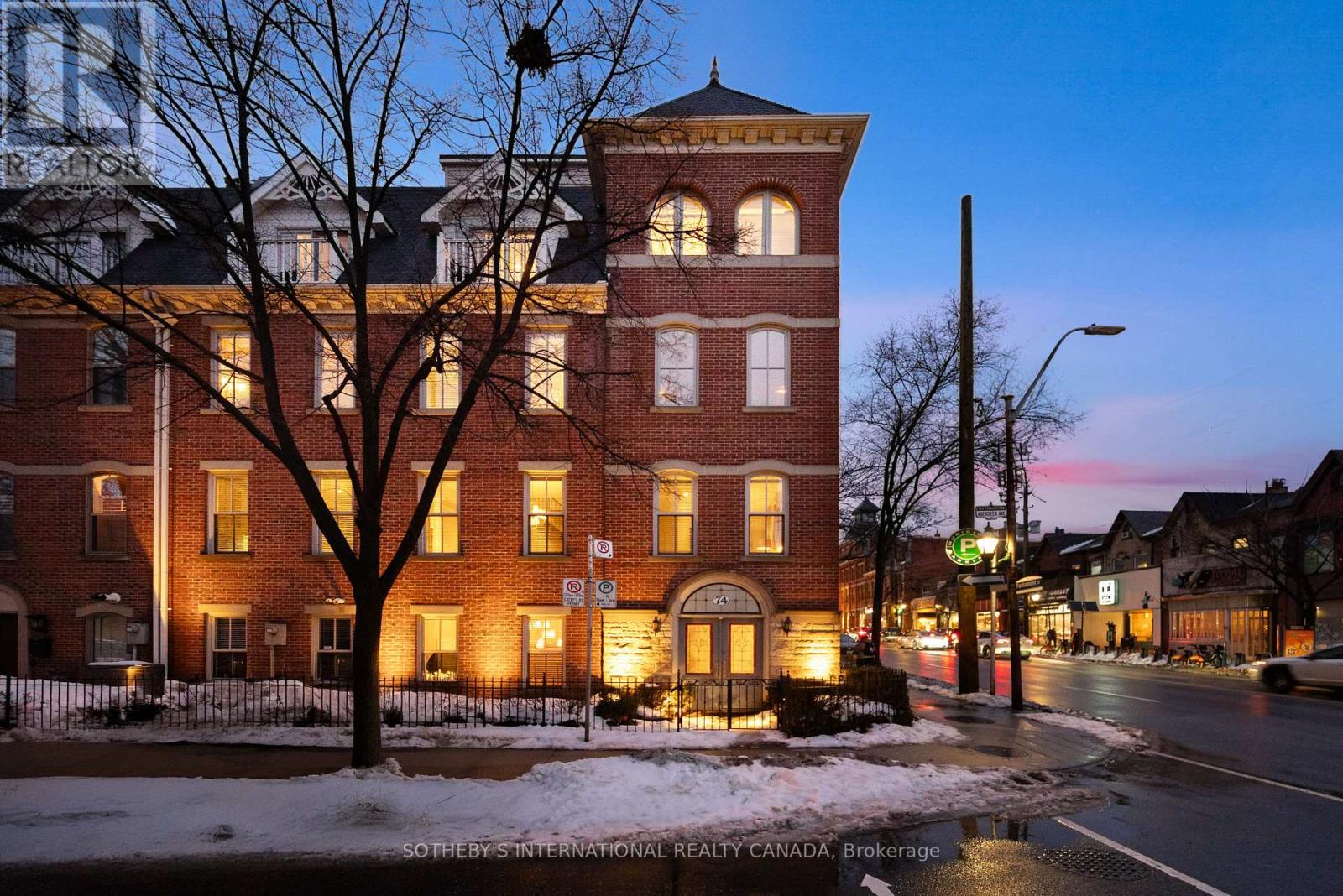 74 Aberdeen Avenue, Toronto, Ontario  M4X 1A2 - Photo 2 - C12844944