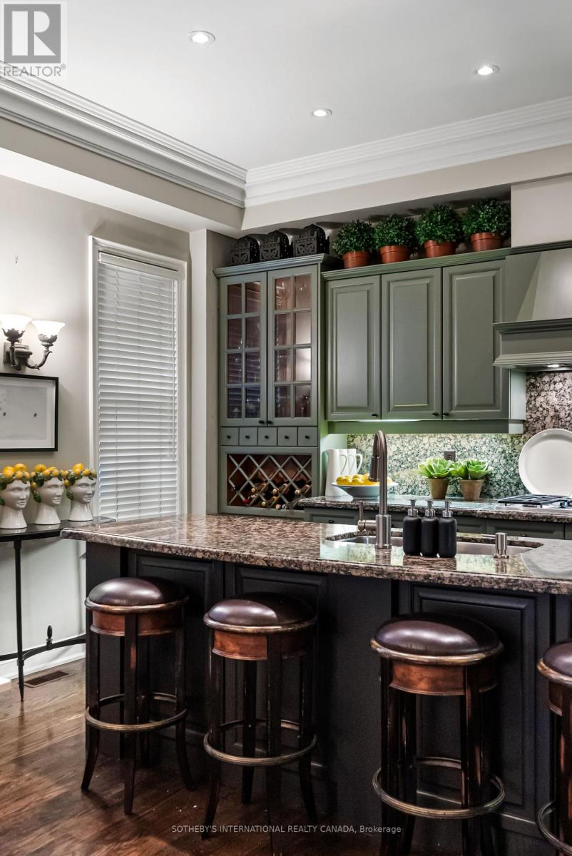 74 Aberdeen Avenue, Toronto, Ontario  M4X 1A2 - Photo 6 - C12844944