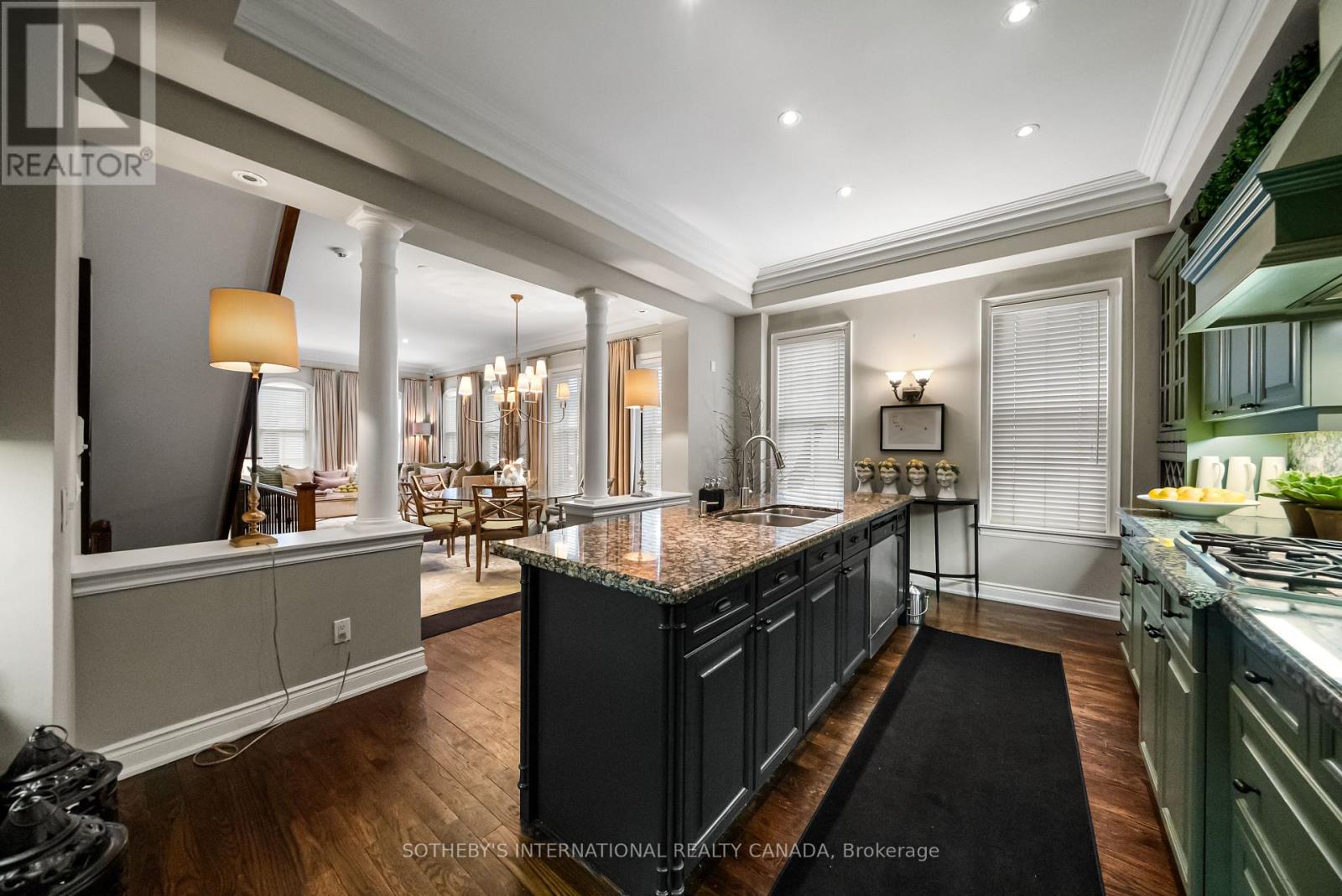 74 Aberdeen Avenue, Toronto, Ontario  M4X 1A2 - Photo 8 - C12844944