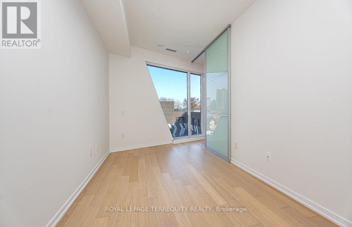 501 - 138 St Helens Avenue, Toronto, Ontario M6H 0B8 - Photo 15 - C12844966