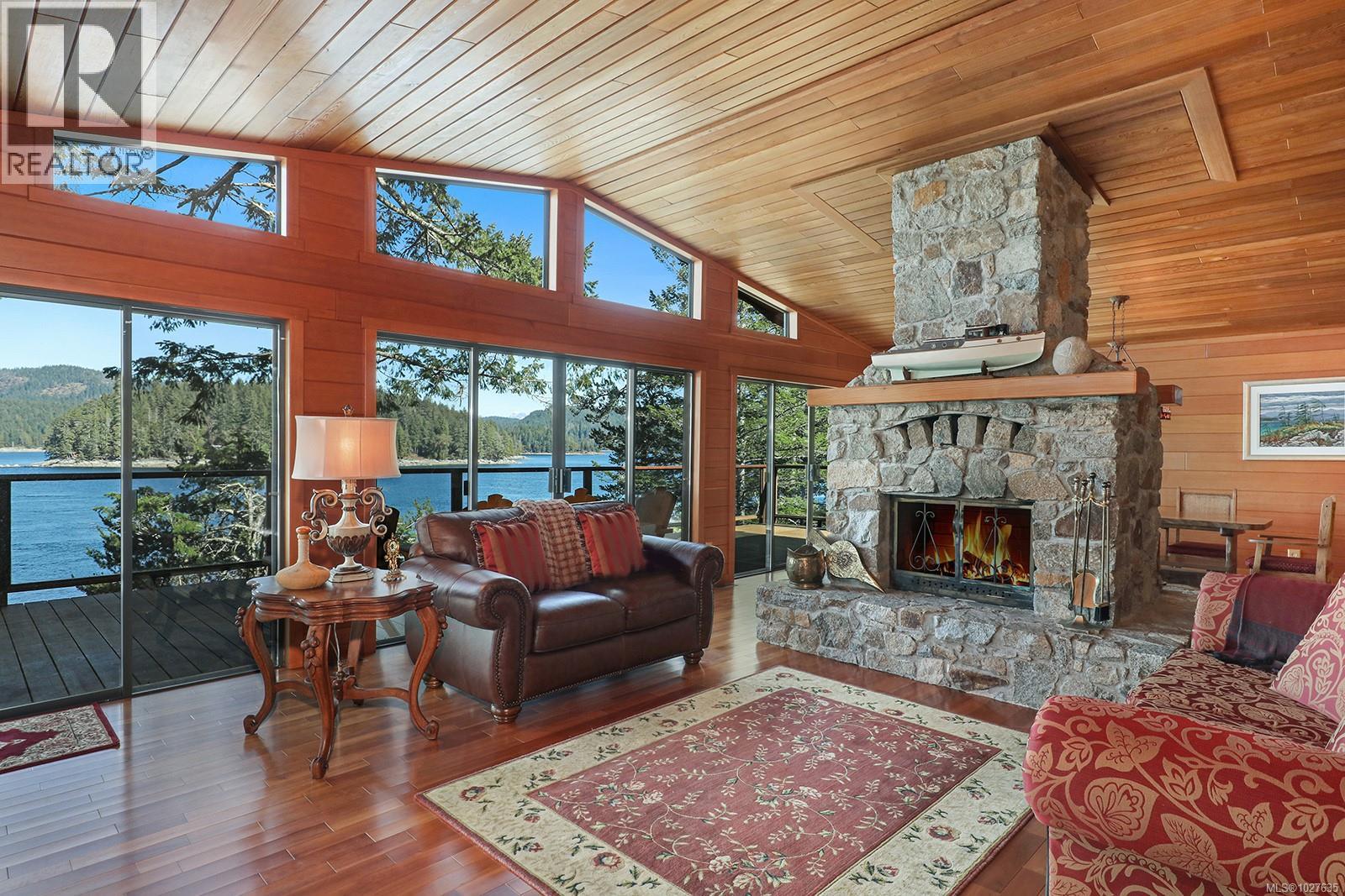 651 Gorge Harbour, Cortes Island, British Columbia  V0P 1Z0 - Photo 10 - 1027635