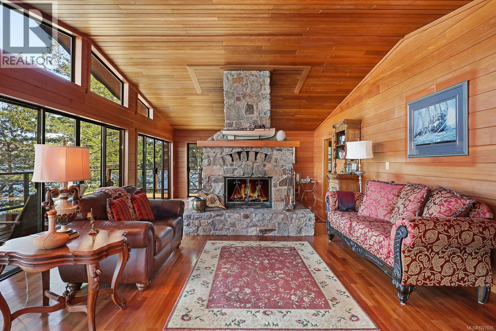 651 Gorge Harbour, Cortes Island, British Columbia  V0P 1Z0 - Photo 11 - 1027635