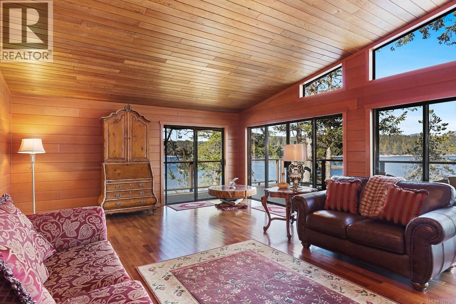 651 Gorge Harbour, Cortes Island, British Columbia  V0P 1Z0 - Photo 12 - 1027635