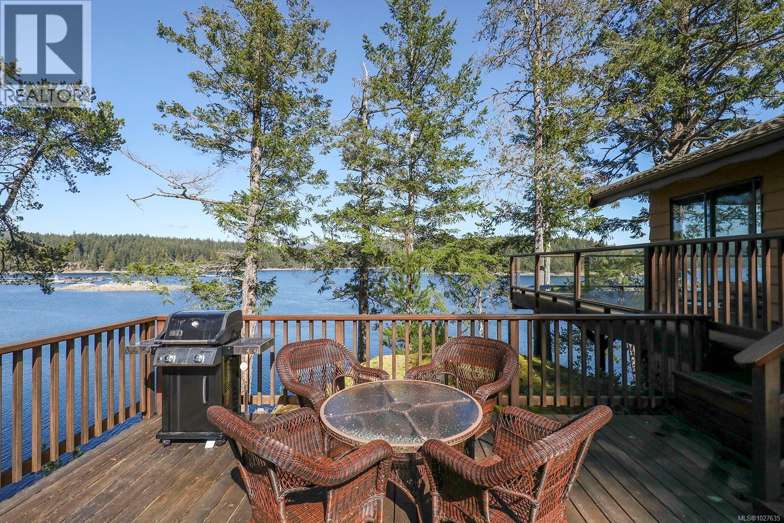 651 Gorge Harbour, Cortes Island, British Columbia  V0P 1Z0 - Photo 28 - 1027635