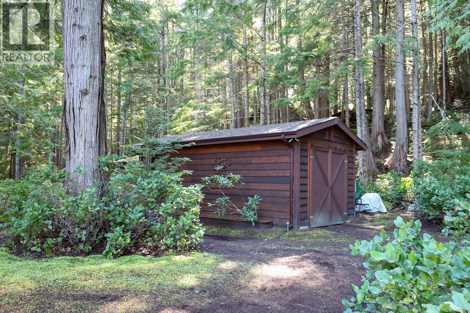 651 Gorge Harbour, Cortes Island, British Columbia  V0P 1Z0 - Photo 35 - 1027635