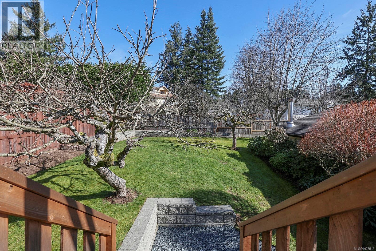 512 Brooklyn Pl, Comox, British Columbia  V9M 3G6 - Photo 34 - 1027512