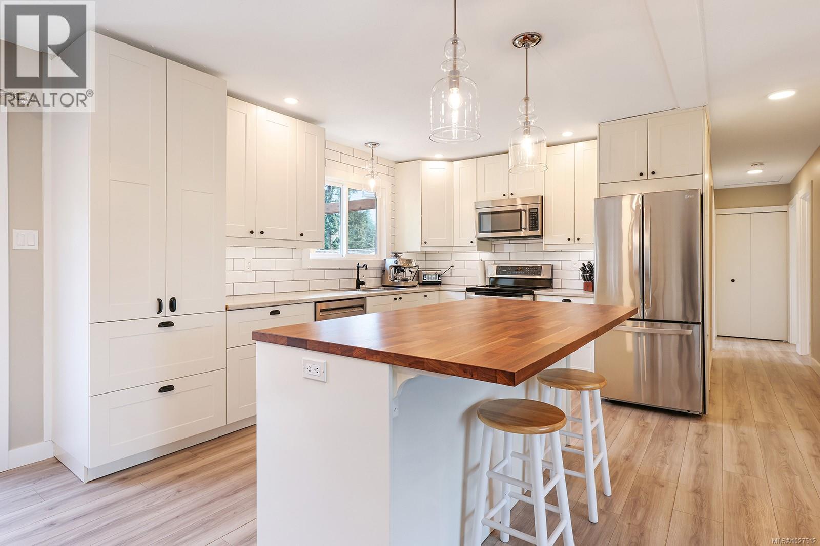 512 Brooklyn Pl, Comox, British Columbia  V9M 3G6 - Photo 7 - 1027512