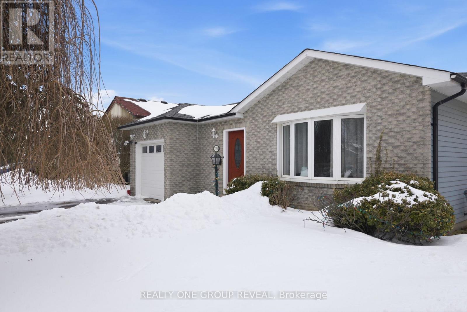 170 Seneca Avenue, Oshawa, Ontario  L1G 7S6 - Photo 5 - E12844840